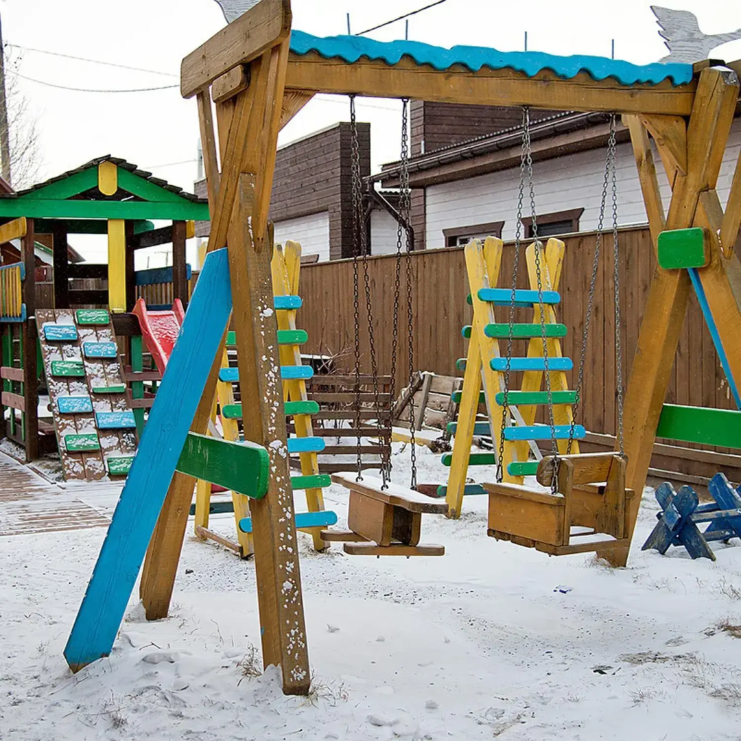 Домики в поселке Большое Голоустное