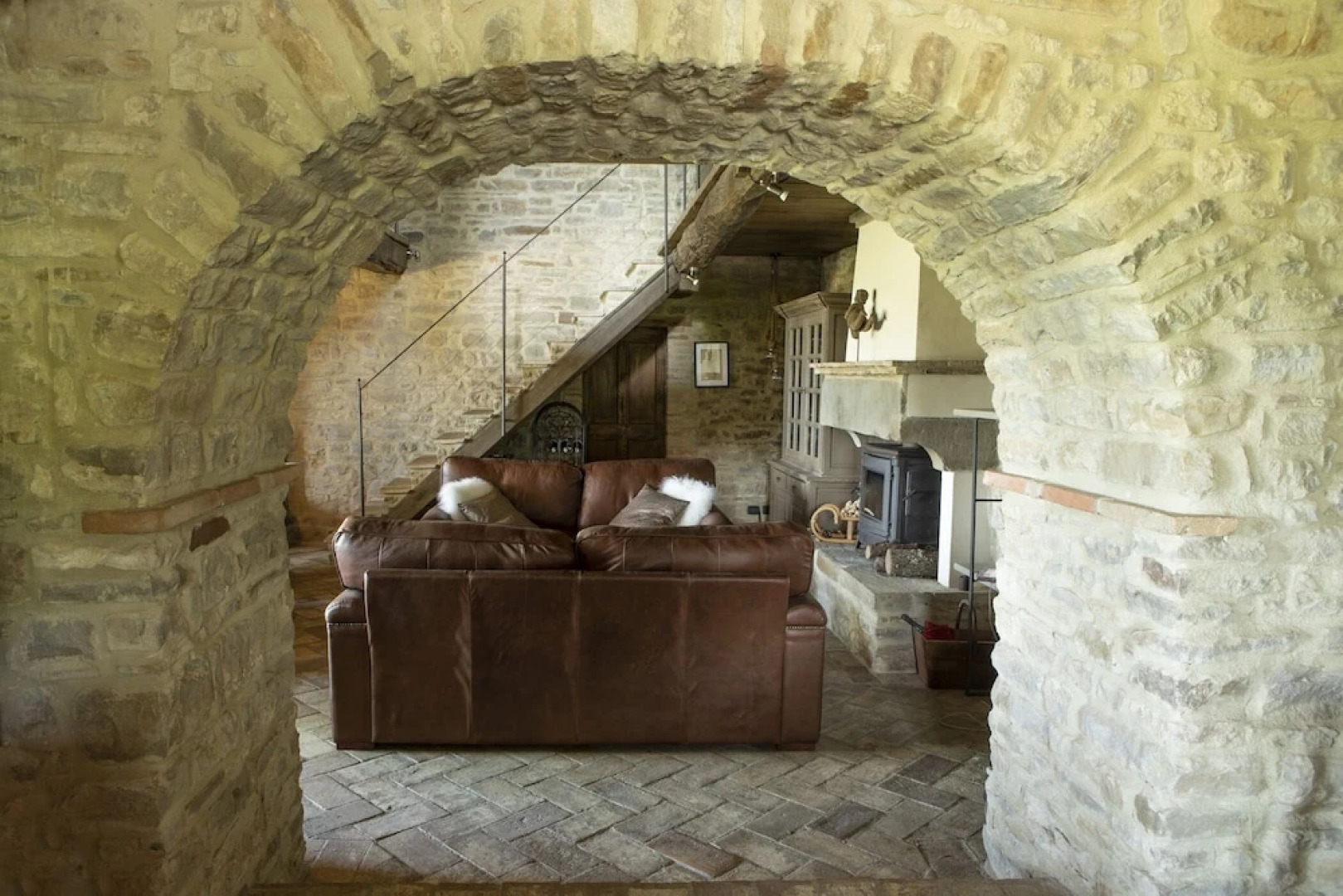 Umbrian Villa Retreat in Pietralunga With a Pool