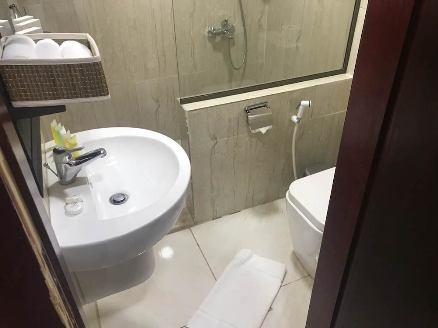 Wooden Arcs Resort & Spa