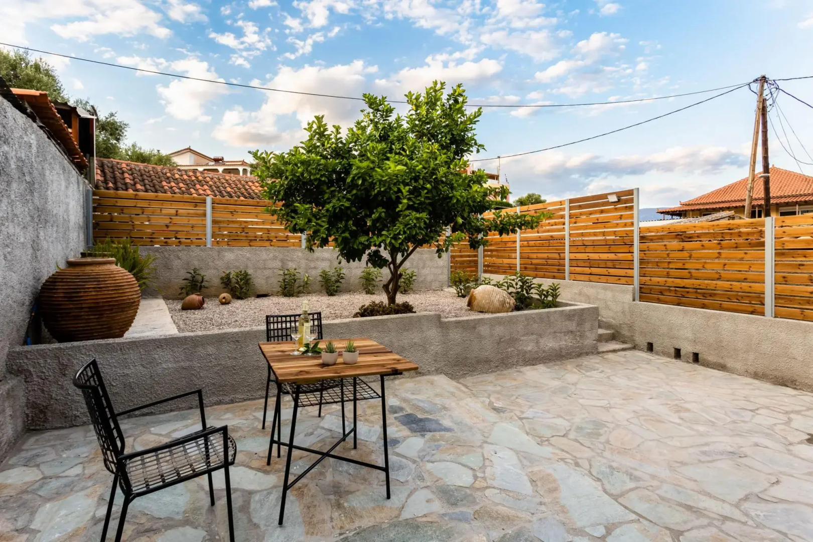 Valira Cozy Maisonette - Relaxing Vibes Getaway