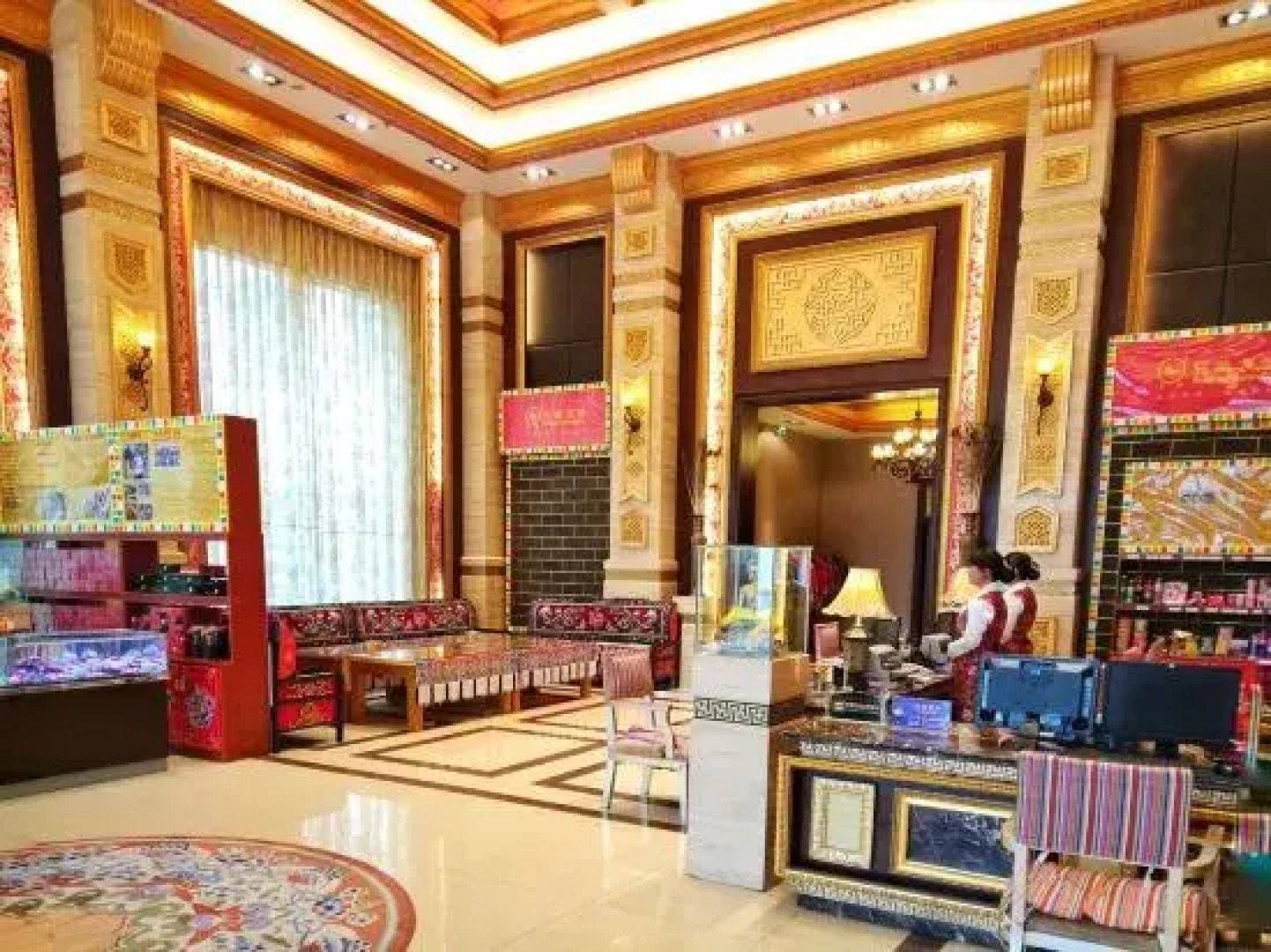 松潘嘉绒鑫宫藏文化酒店