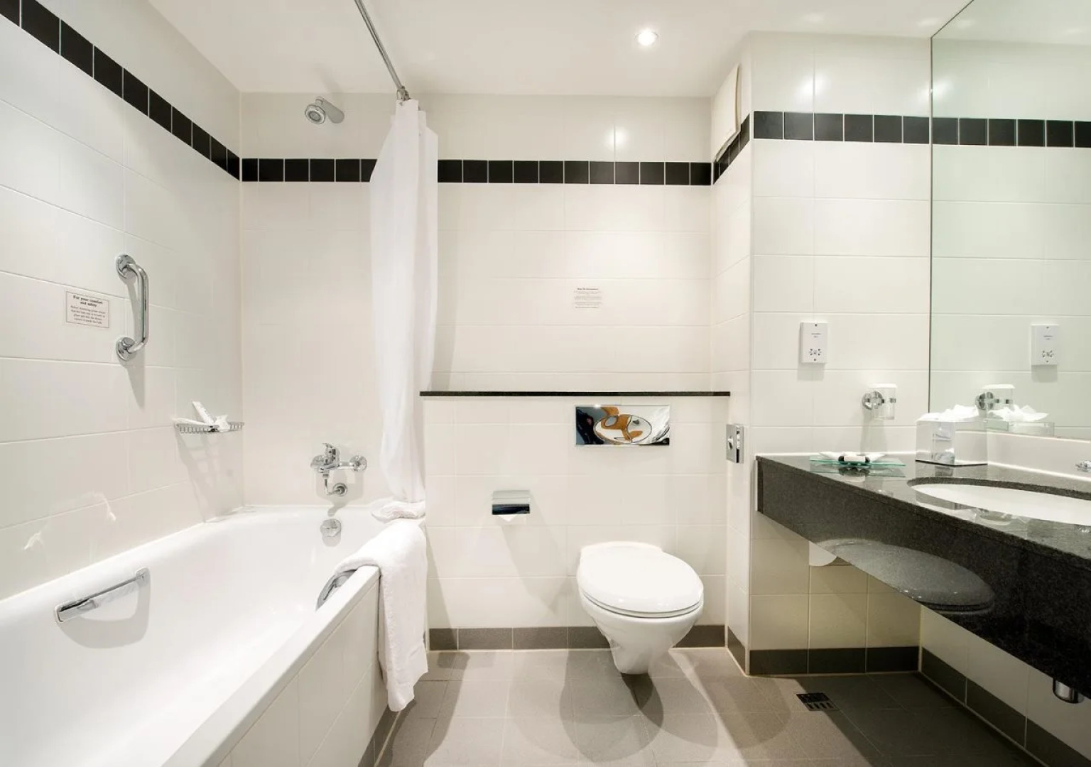 Cork International Hotel