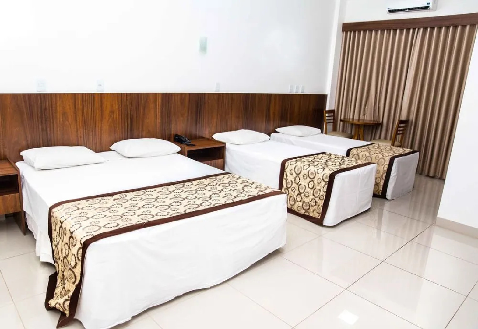 Gálatas Golden Hotel