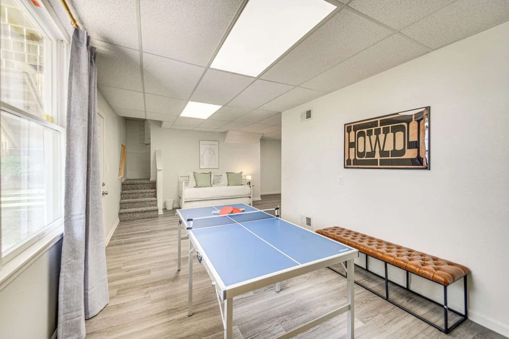 Pet-friendly Buxton Home w/ Balcony, 2 Mi to Beach