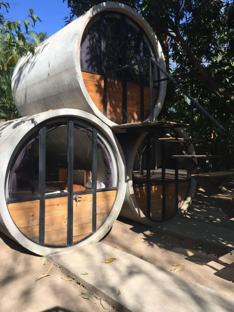 Pipe House Playa Grande