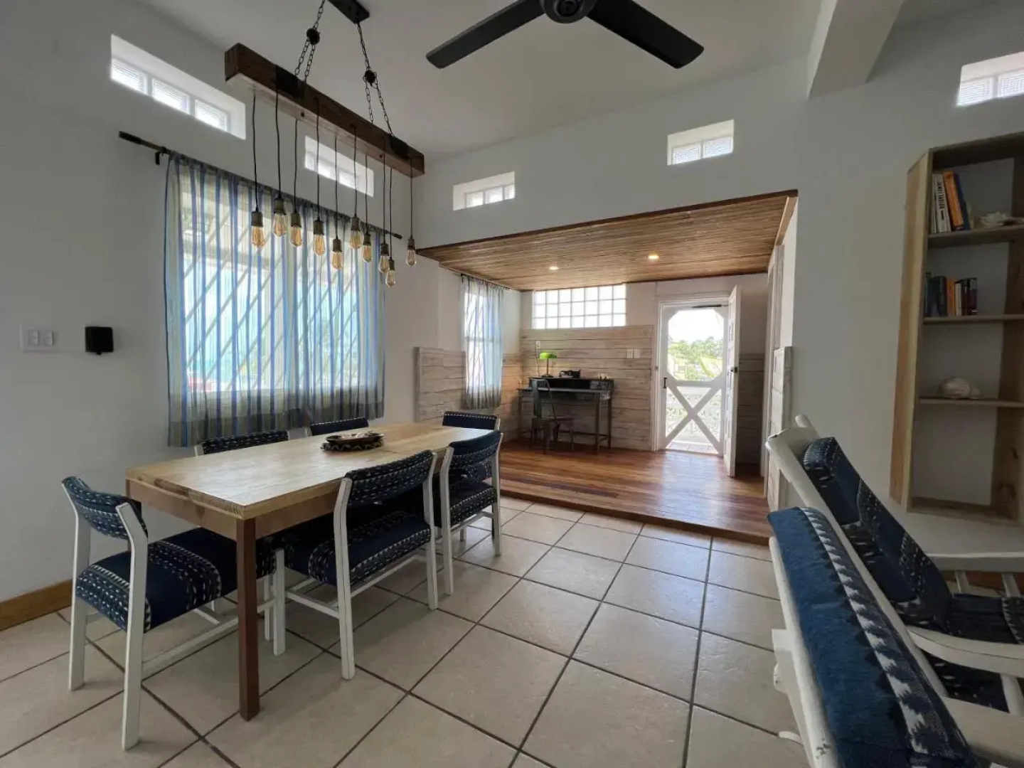 Kokomo Beach Suites