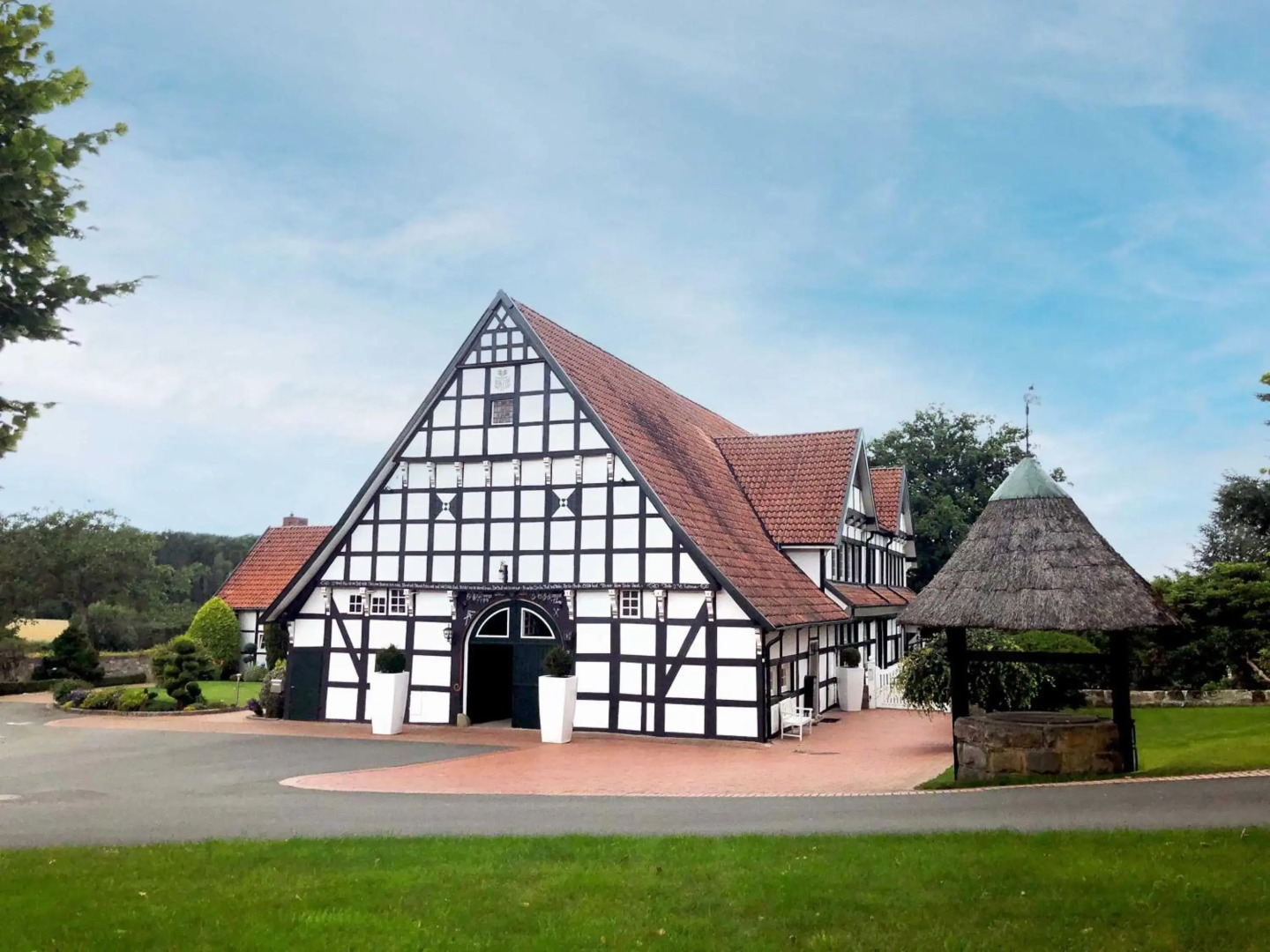 DRIEHOF LifeStyle Suite Apt 1