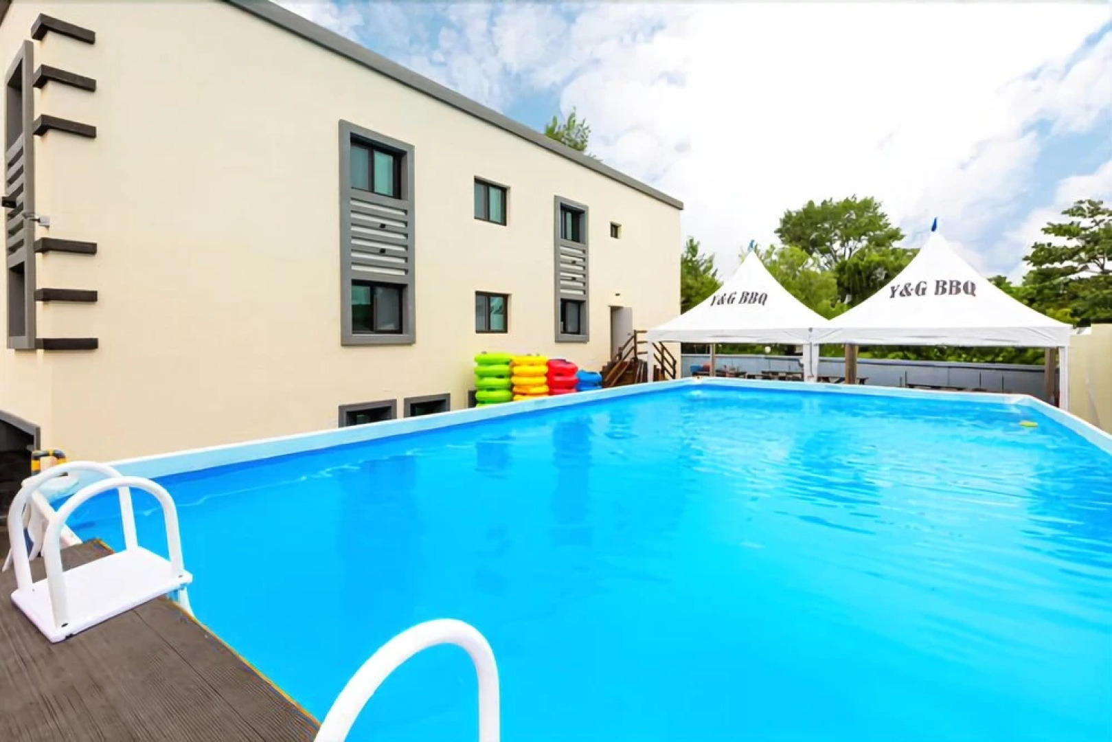 Gangneung Y&G Business Hotel&pension