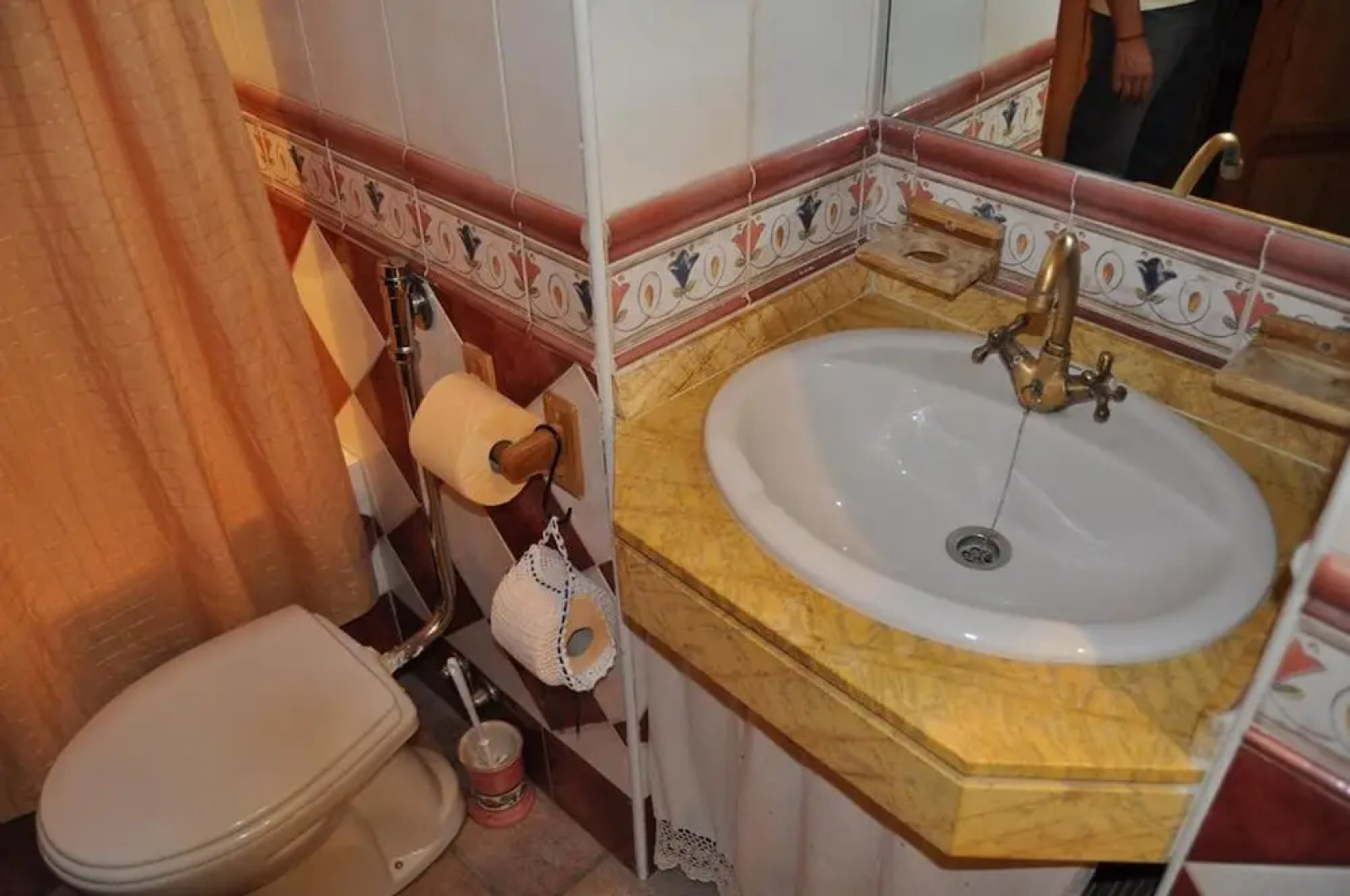 House With 4 Bedrooms in Torrejón el Rubio, With Wonderful Mountain Vi