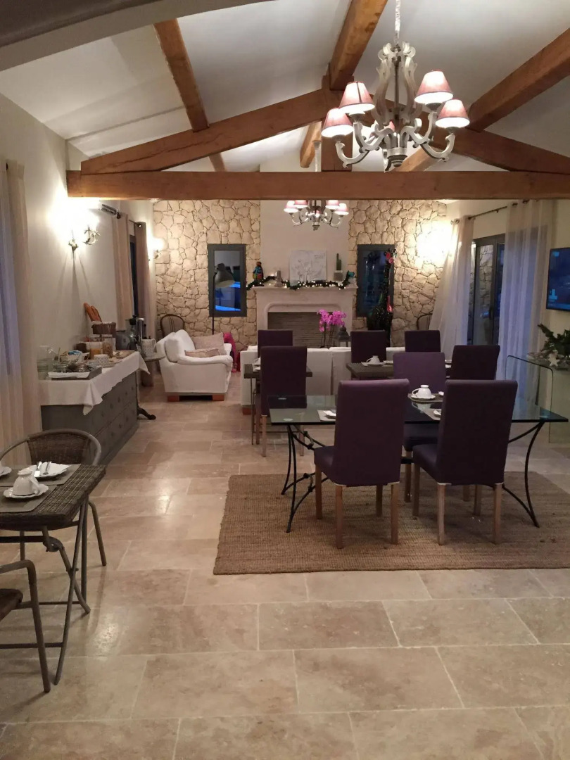 Etoile De Saint Paul