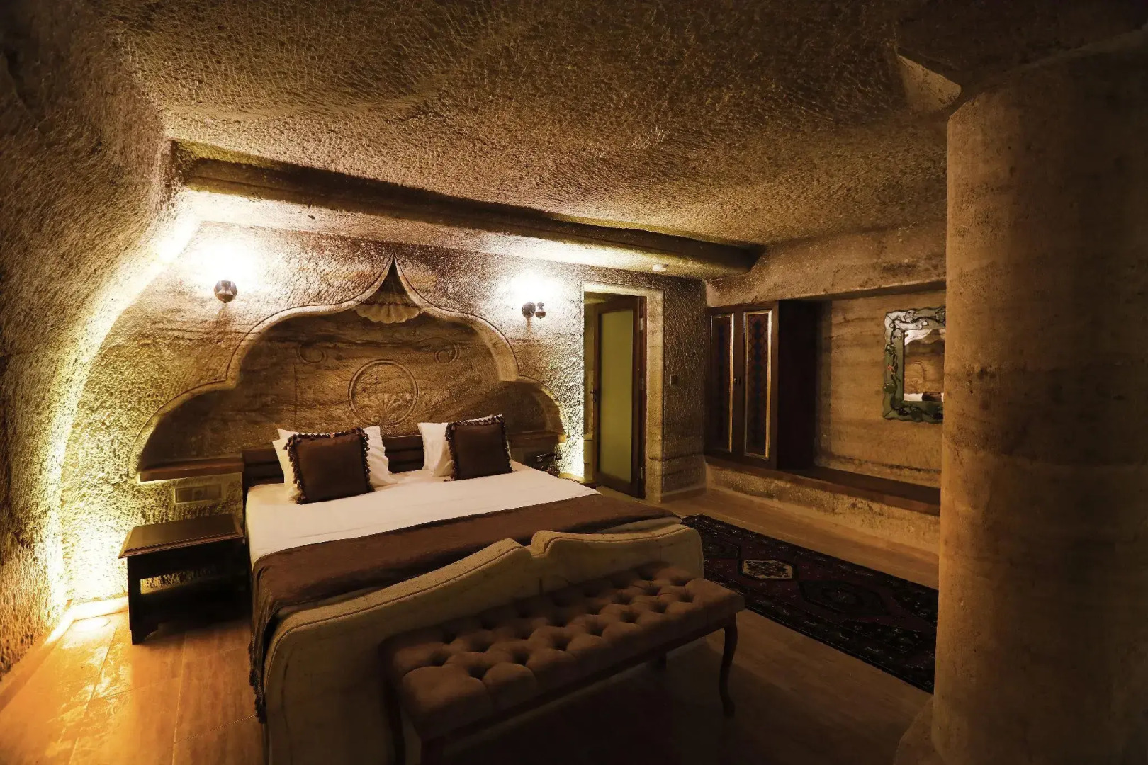 Ada Cave Suites Hotel