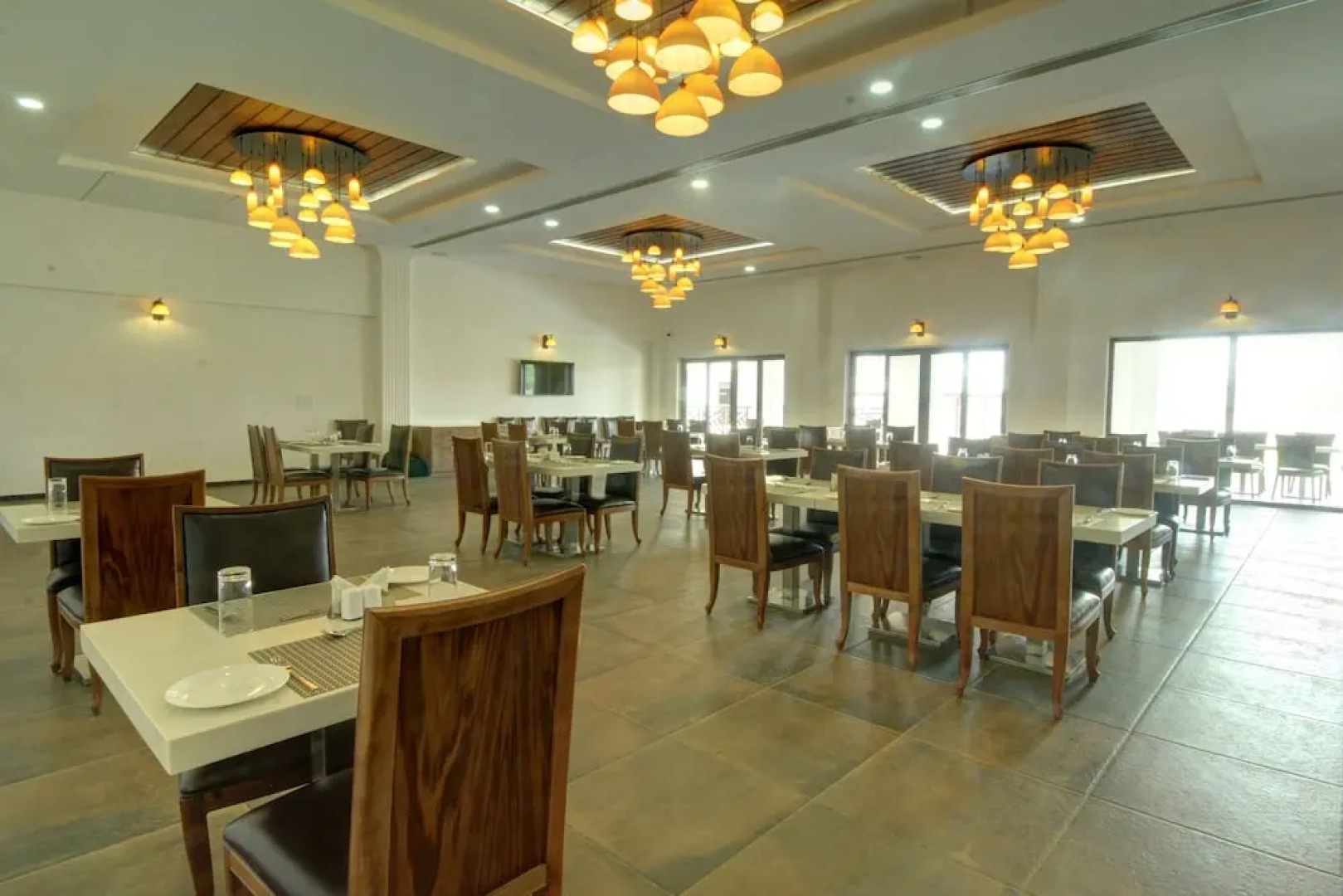 Palette - Spoorti Resort