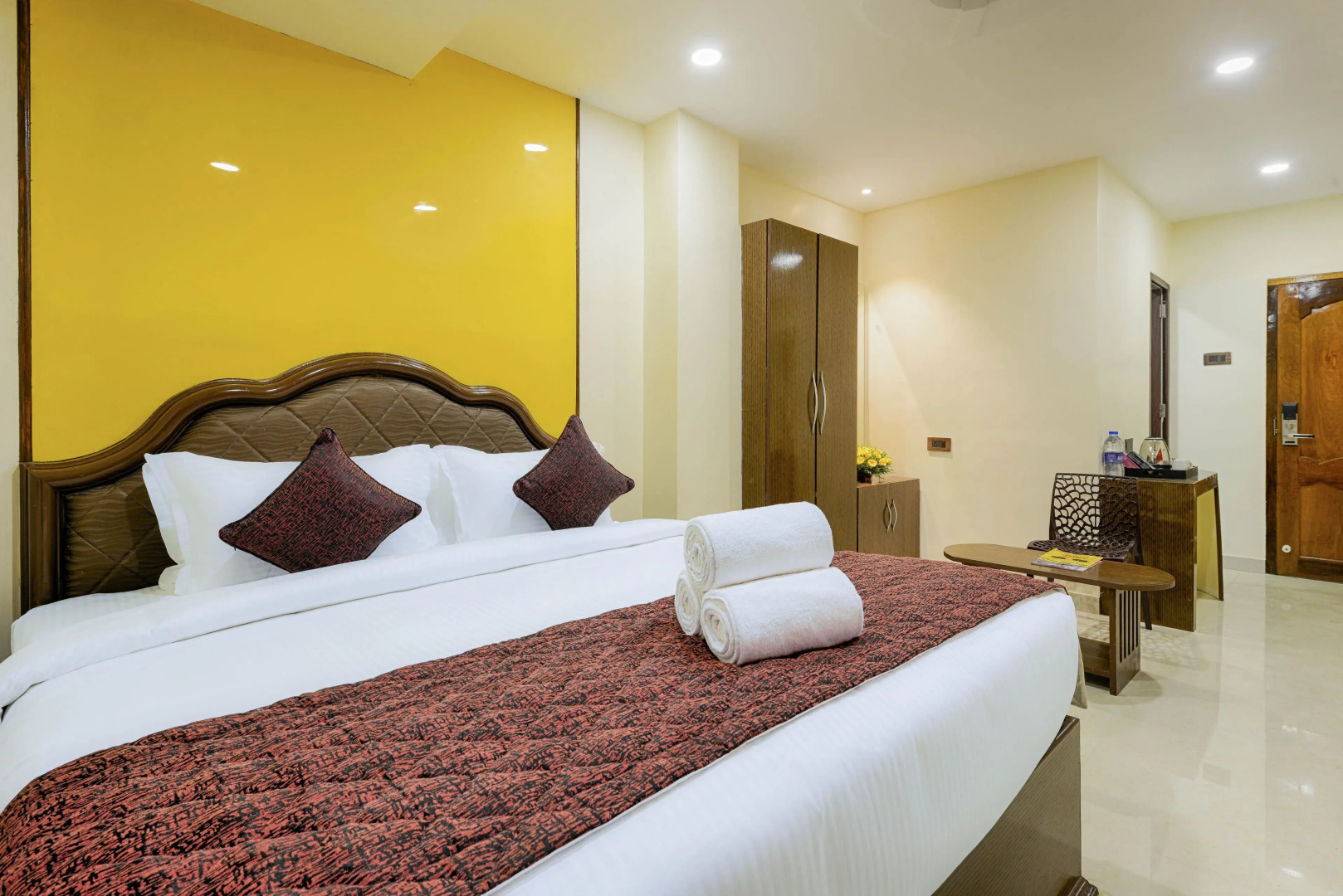 Hotel Ramraj Regency