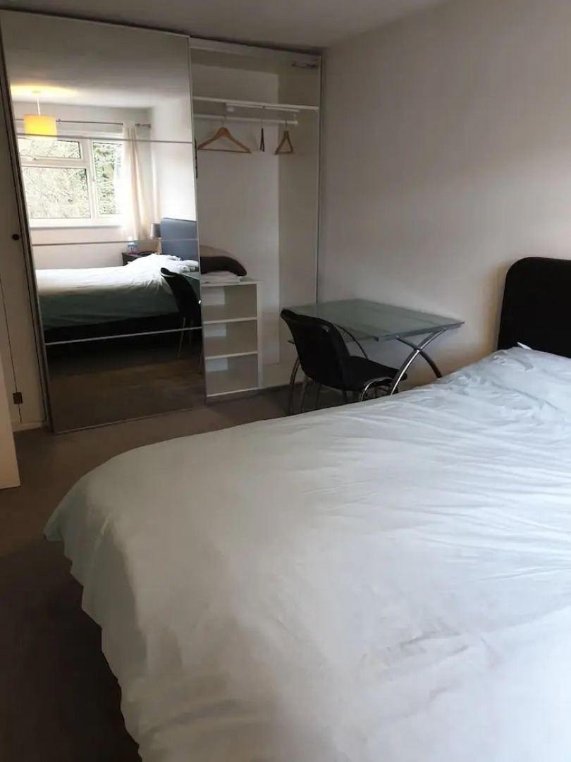 Corporate Large Modern 3 Bedroom House