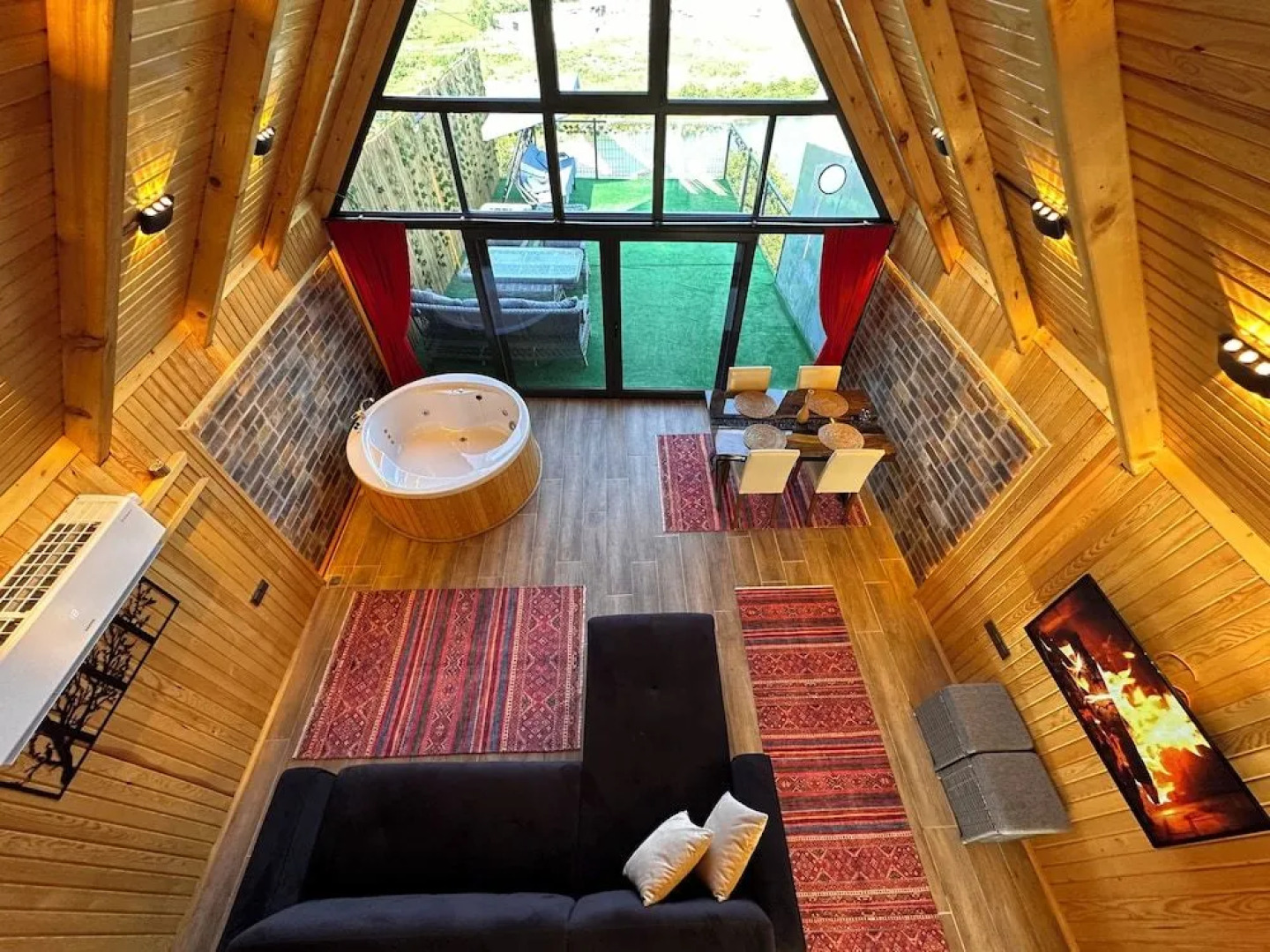 Aurora Suit Bungalov