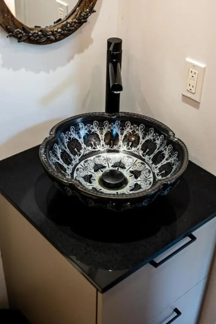 Le Black & White - Vieux-Terrebonne