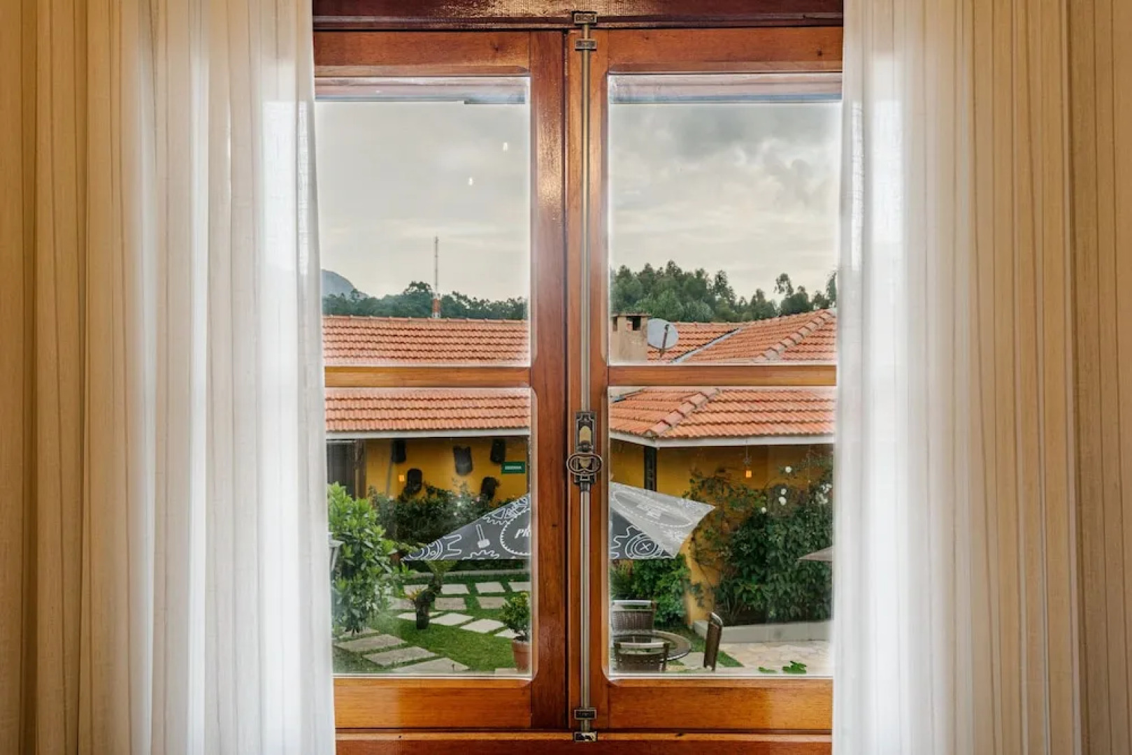 Pousada Valle das Flores