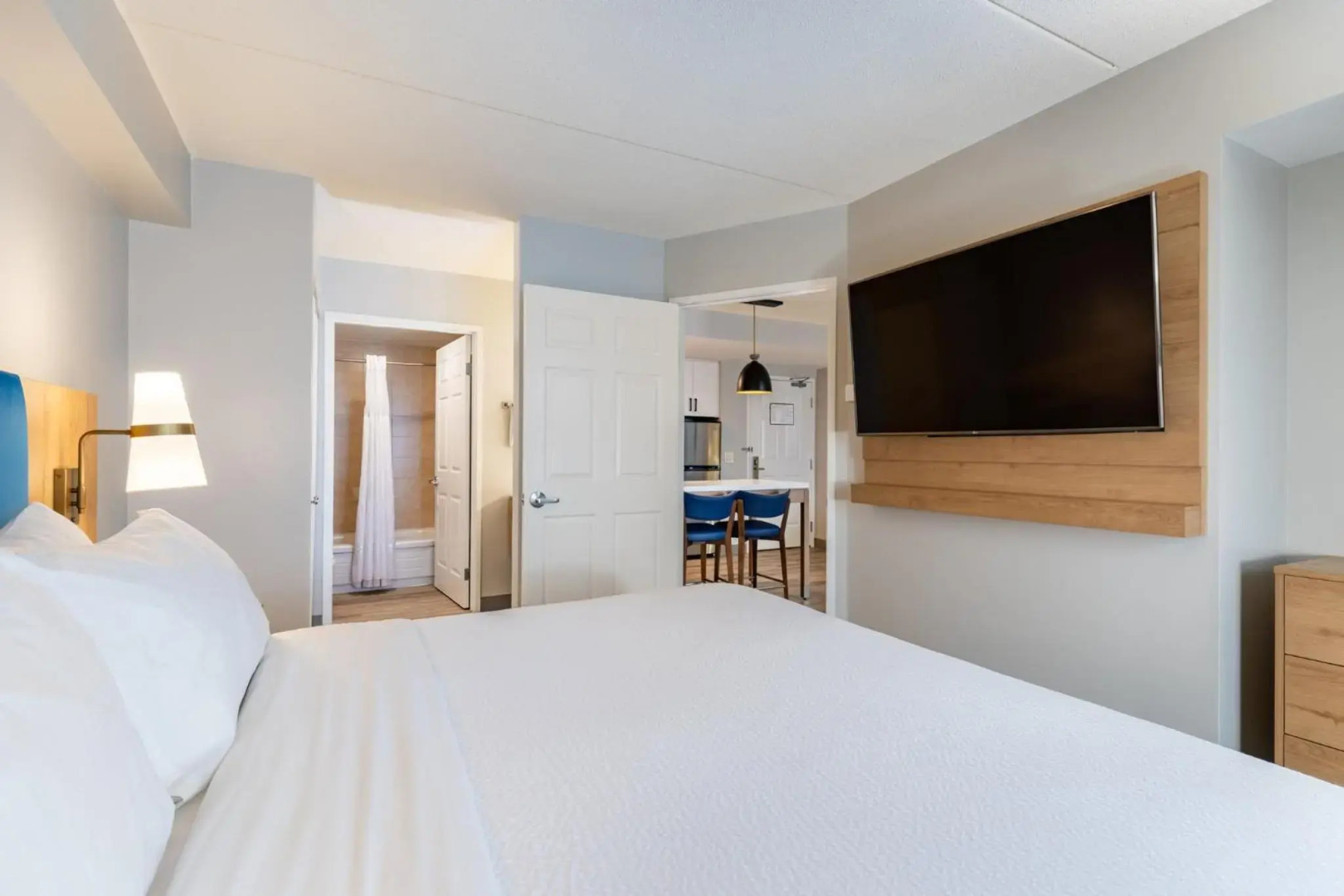 Staybridge Suites London by IHG