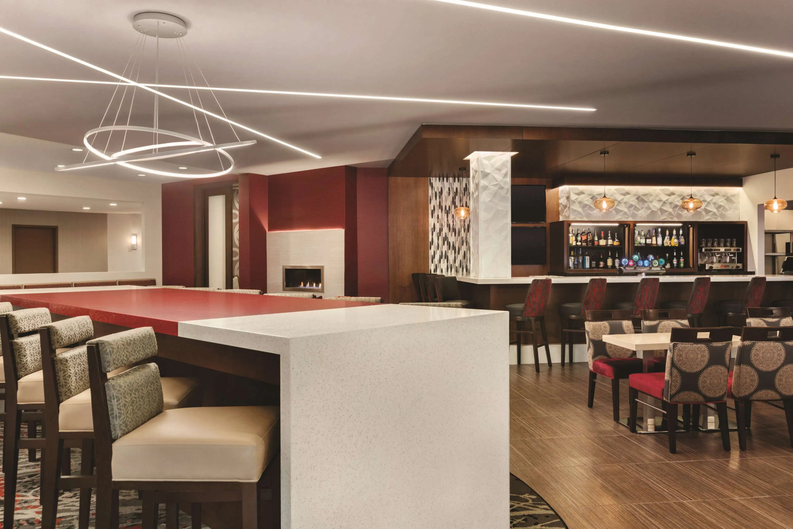 DoubleTree by Hilton Toronto Airport West