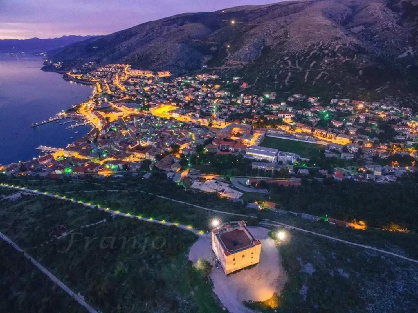 Apartments Štefanac