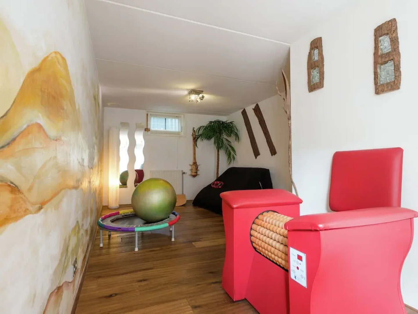 Luxurious Villa in Lunteren with Sauna