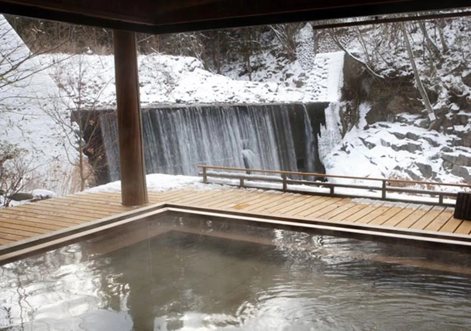 Kayabukinosato Yakushionsen Hatago