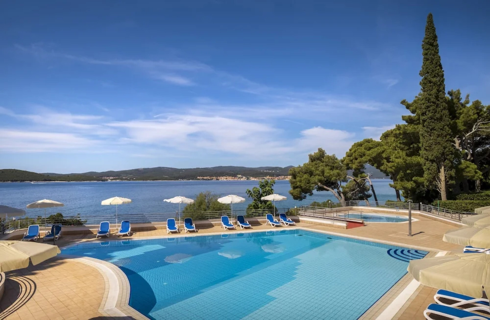 Holiday Park Rooms and Suites Bellevue