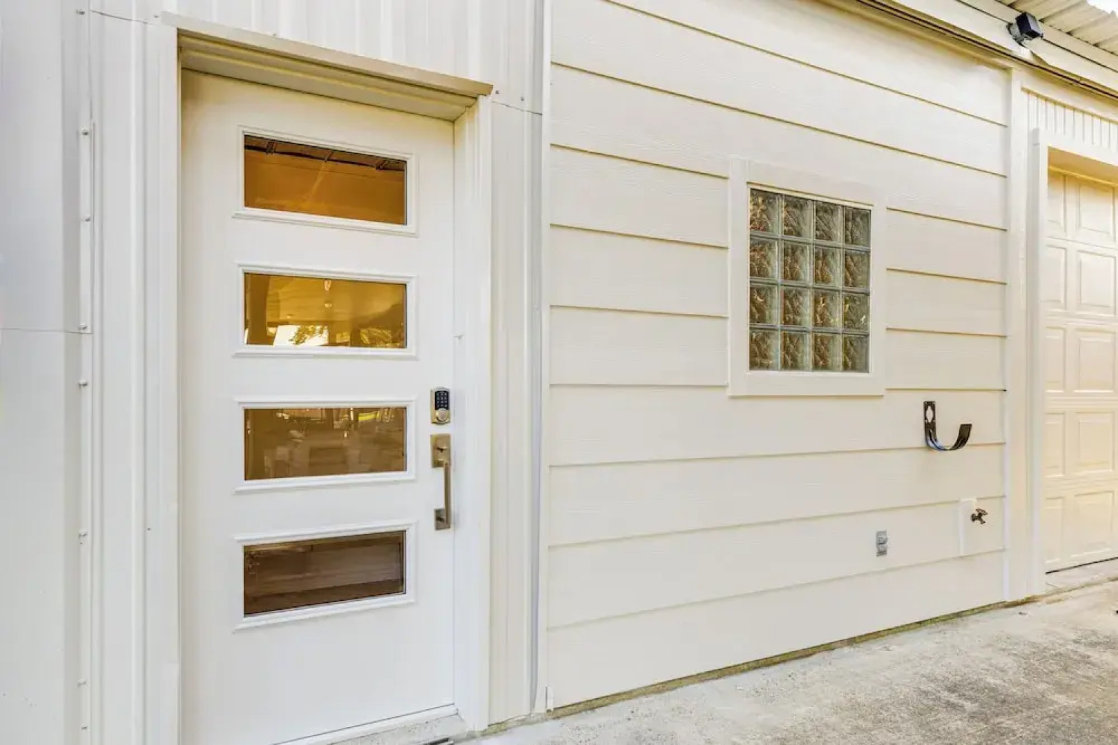 2 Mi to Beach + Fishing Pier: Gulf Coast Retreat