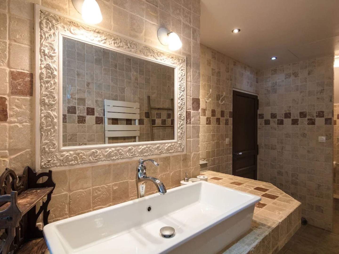 Armhouse With Artistic Interiors and Pvt. Pool in STE Alvère