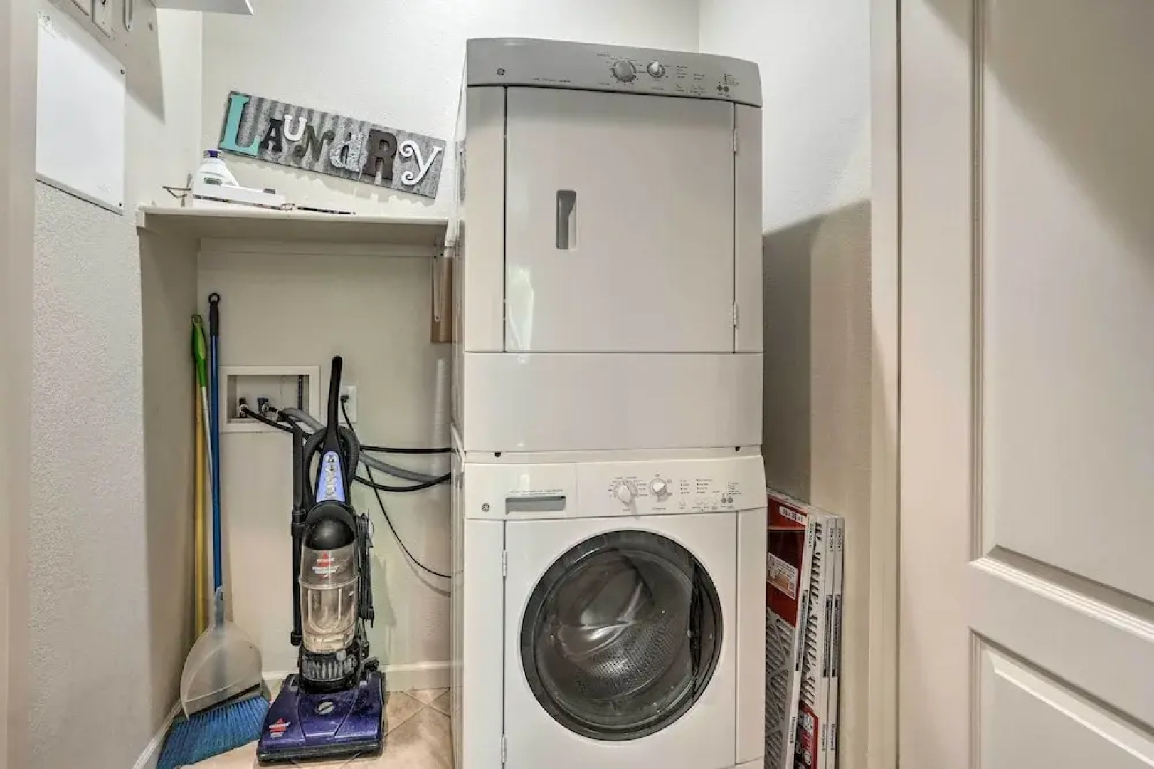 Walk to Community Pool: Goodyear Desert Oasis