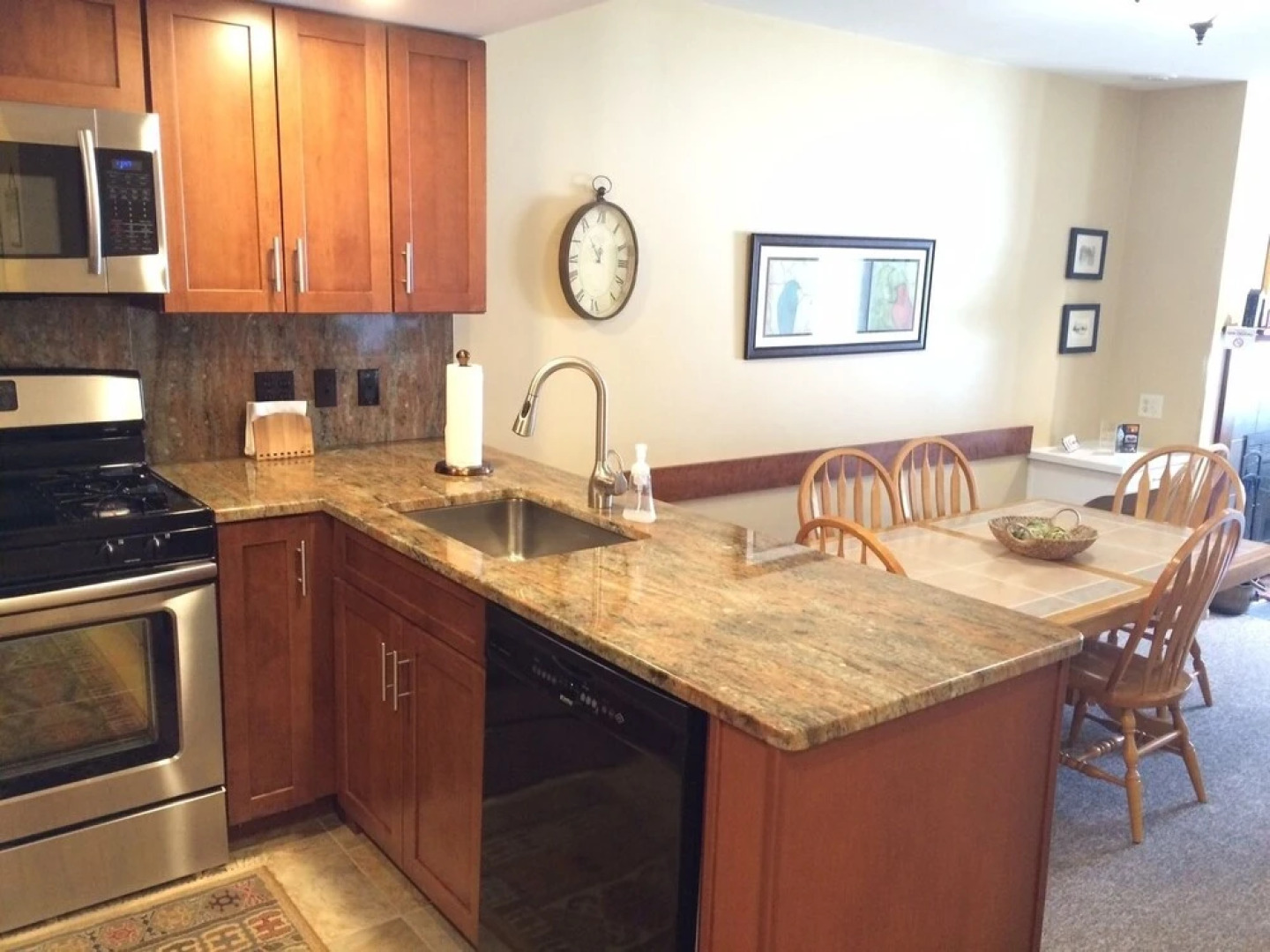 Ski-in, Ski-out 2 Br With View Of Ski Lift! 2 Bedroom Condo by RedAwning