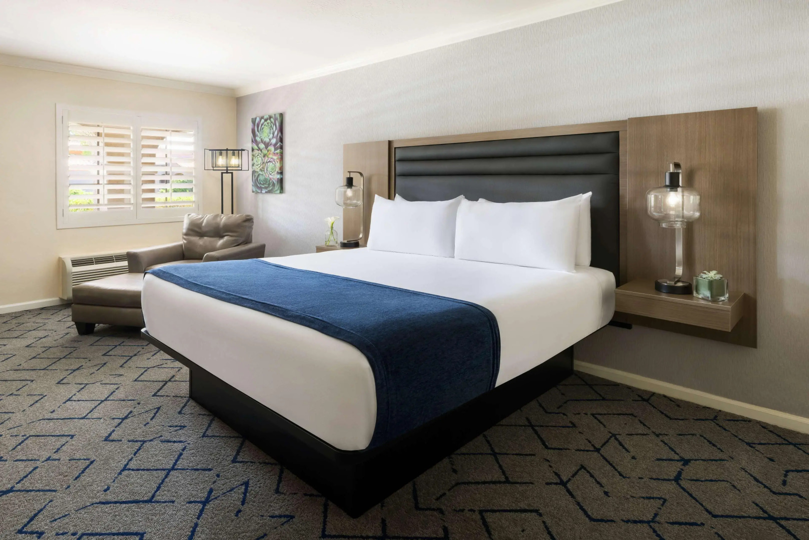 Scottsdale Plaza Resort