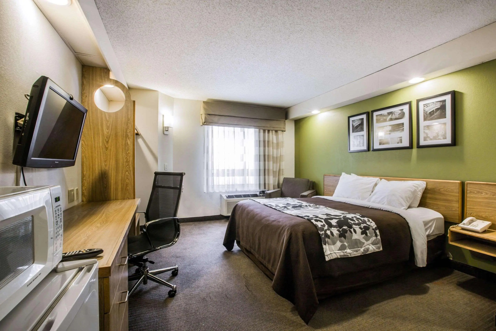 Rodeway Inn Austell Six Flags