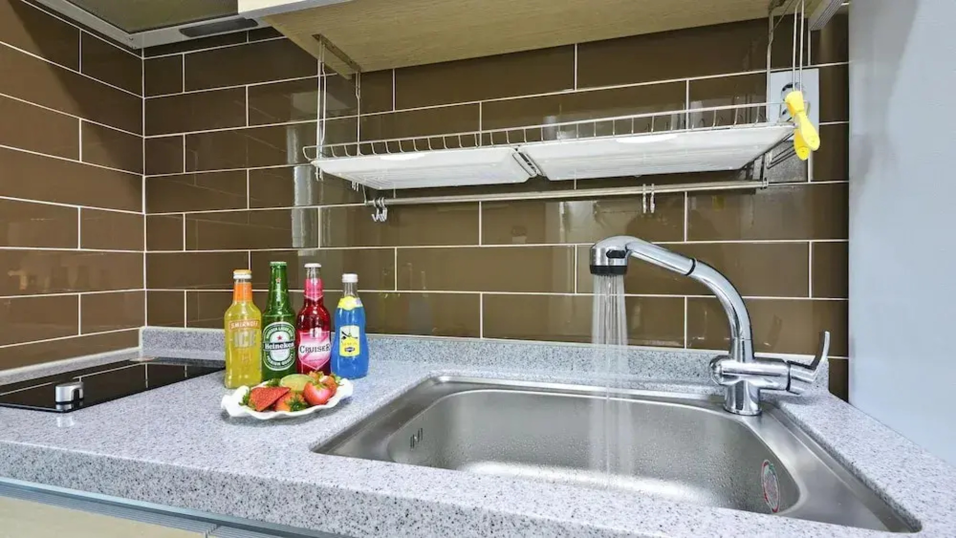 Janghohang J Story Spa Pension