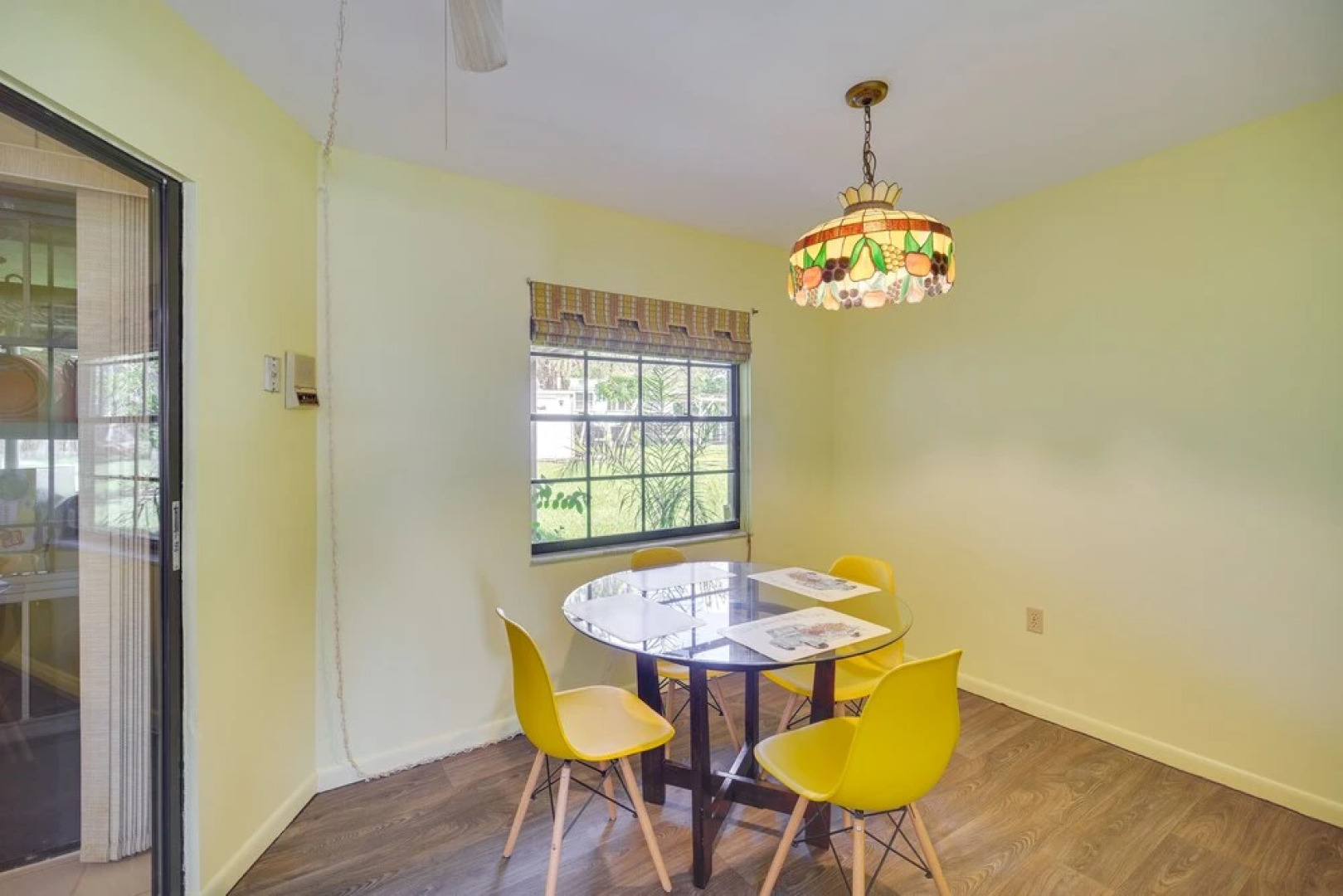 Family-friendly Home on Lake Tulane: Great Views!