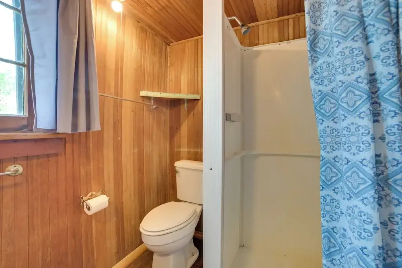 Les Cheneazu Island Hideaway w/ Community Perks!