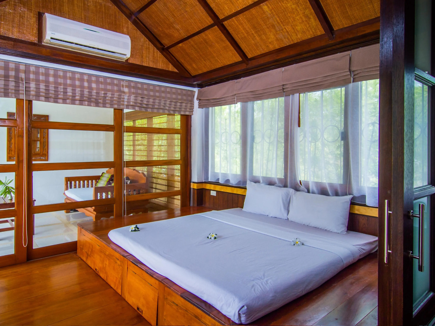 Coco Palm Beach Resort