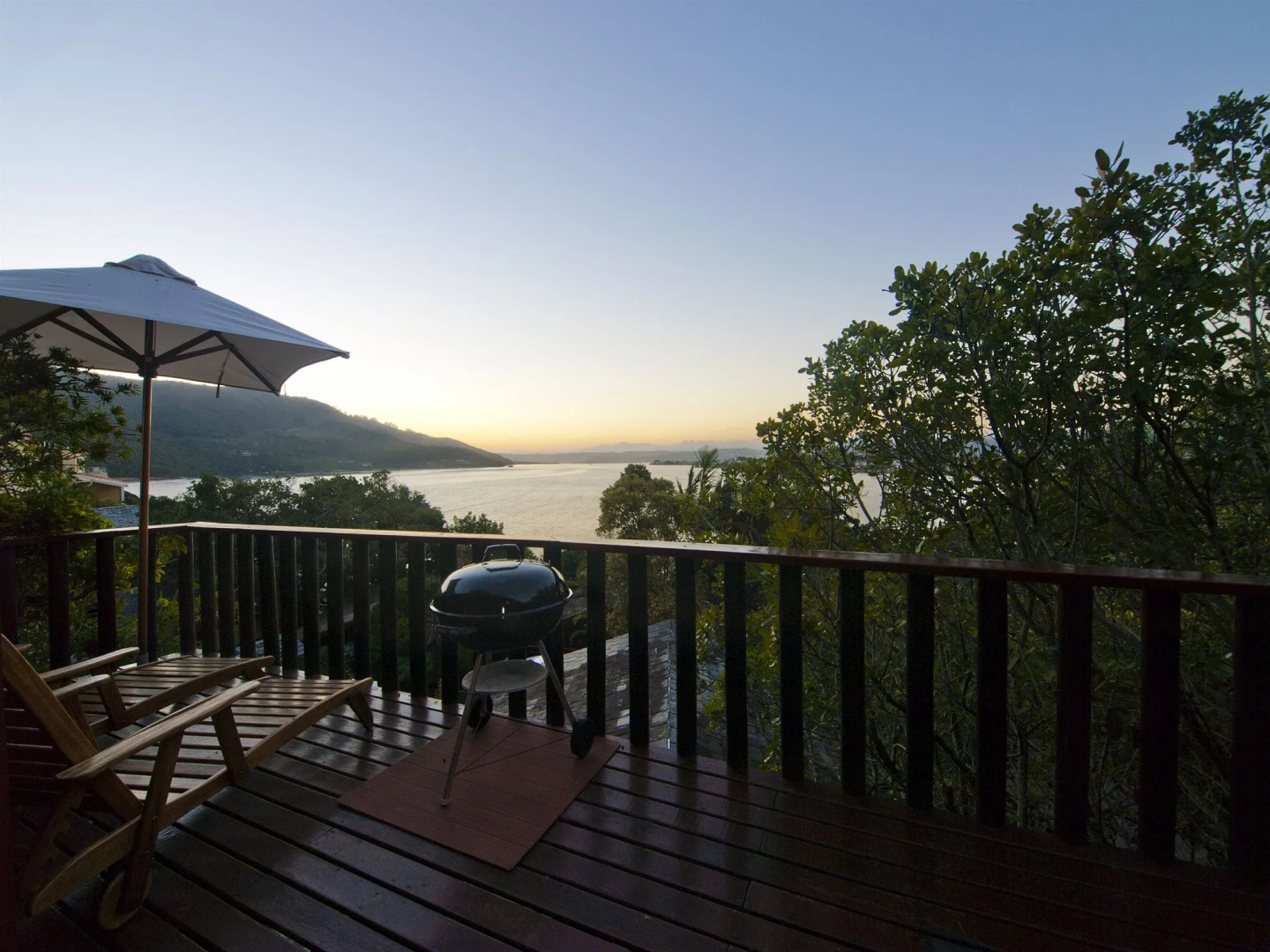 Under Milkwood Resort