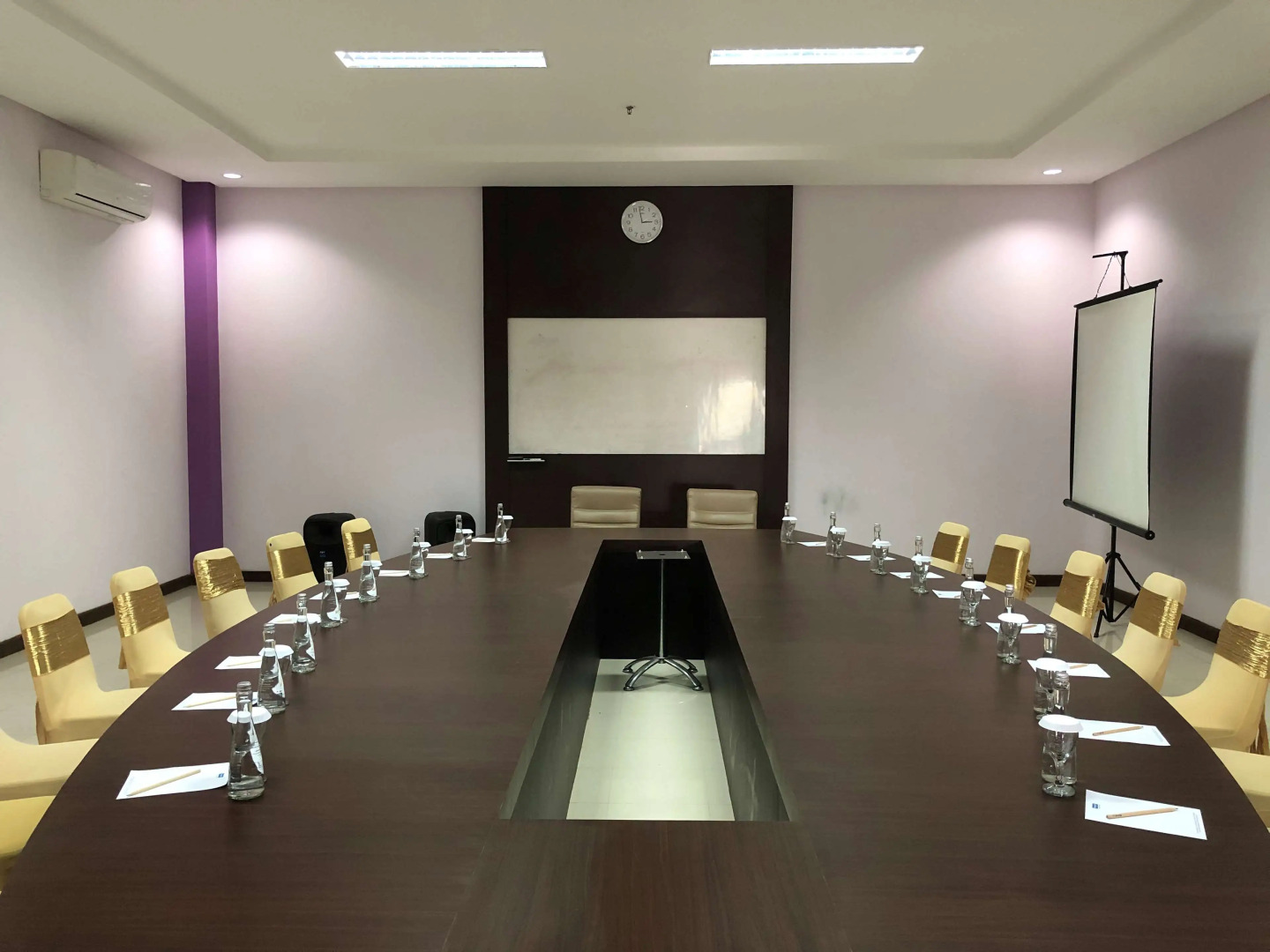 Kyriad Sadurengas Hotel