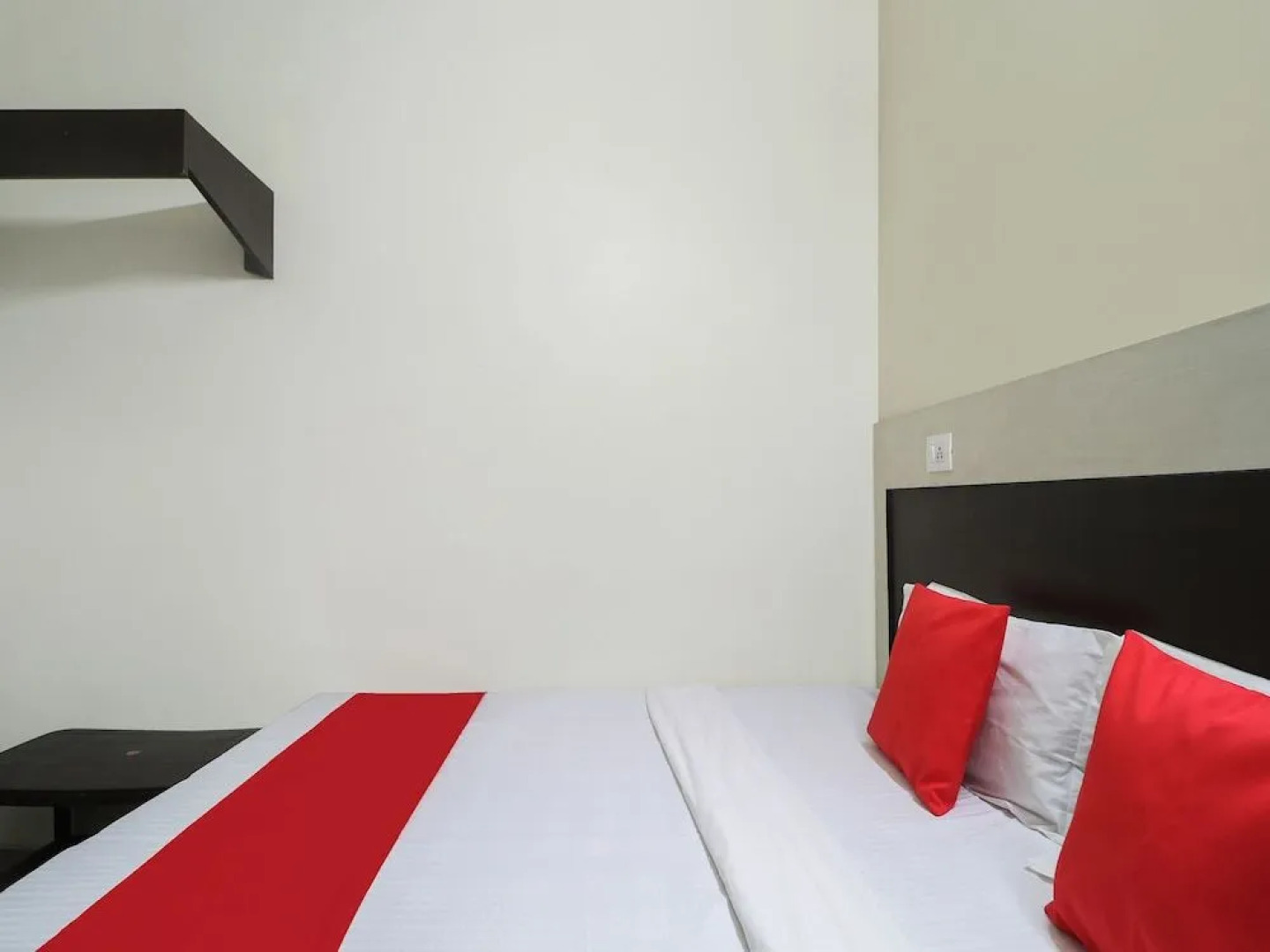 Oyo 45903 Royal Guest House