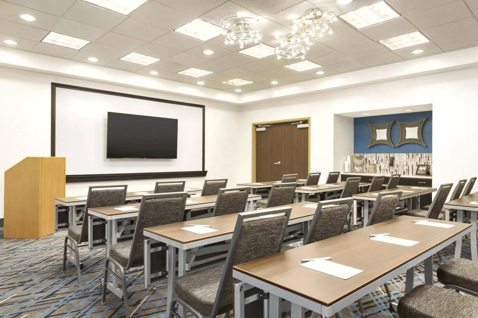 Hampton Inn & Suites Herndon-Reston