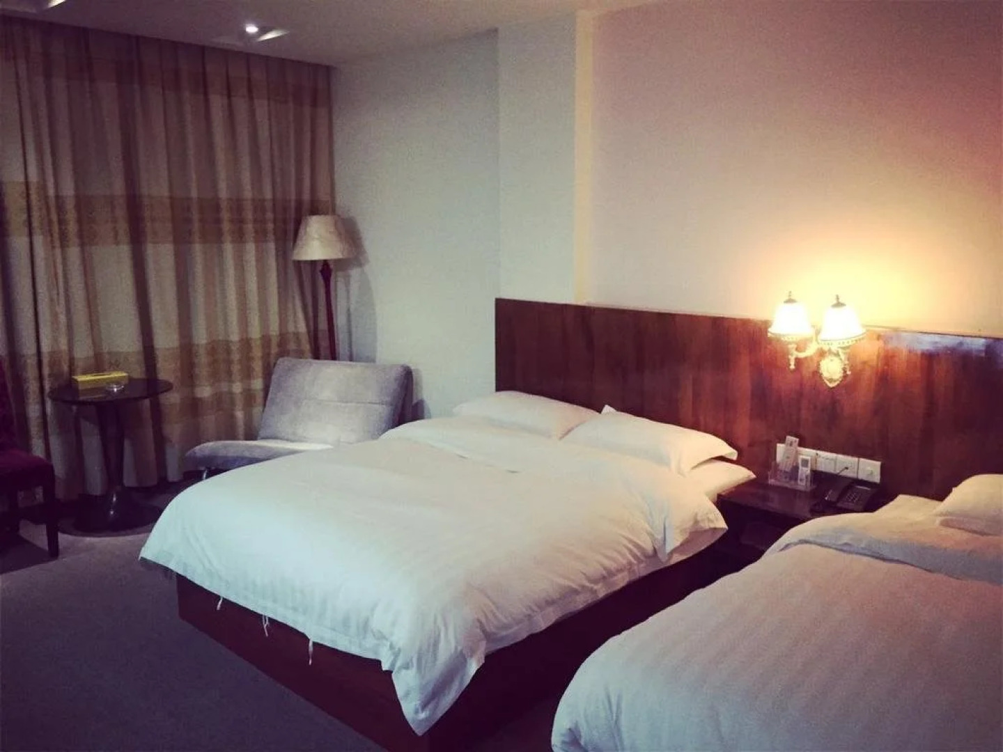 Jinjiang Business Hotel