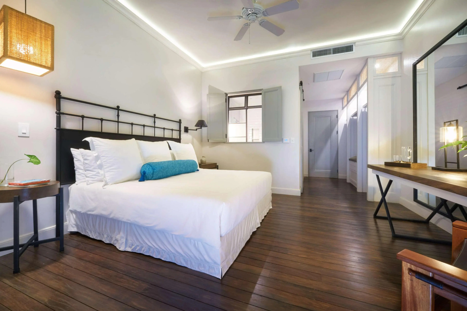 Santarena Hotel at Las Catalinas