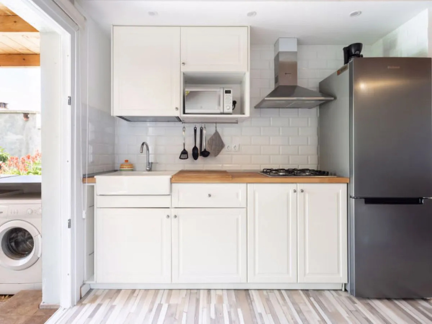 House Jorge El Rosario