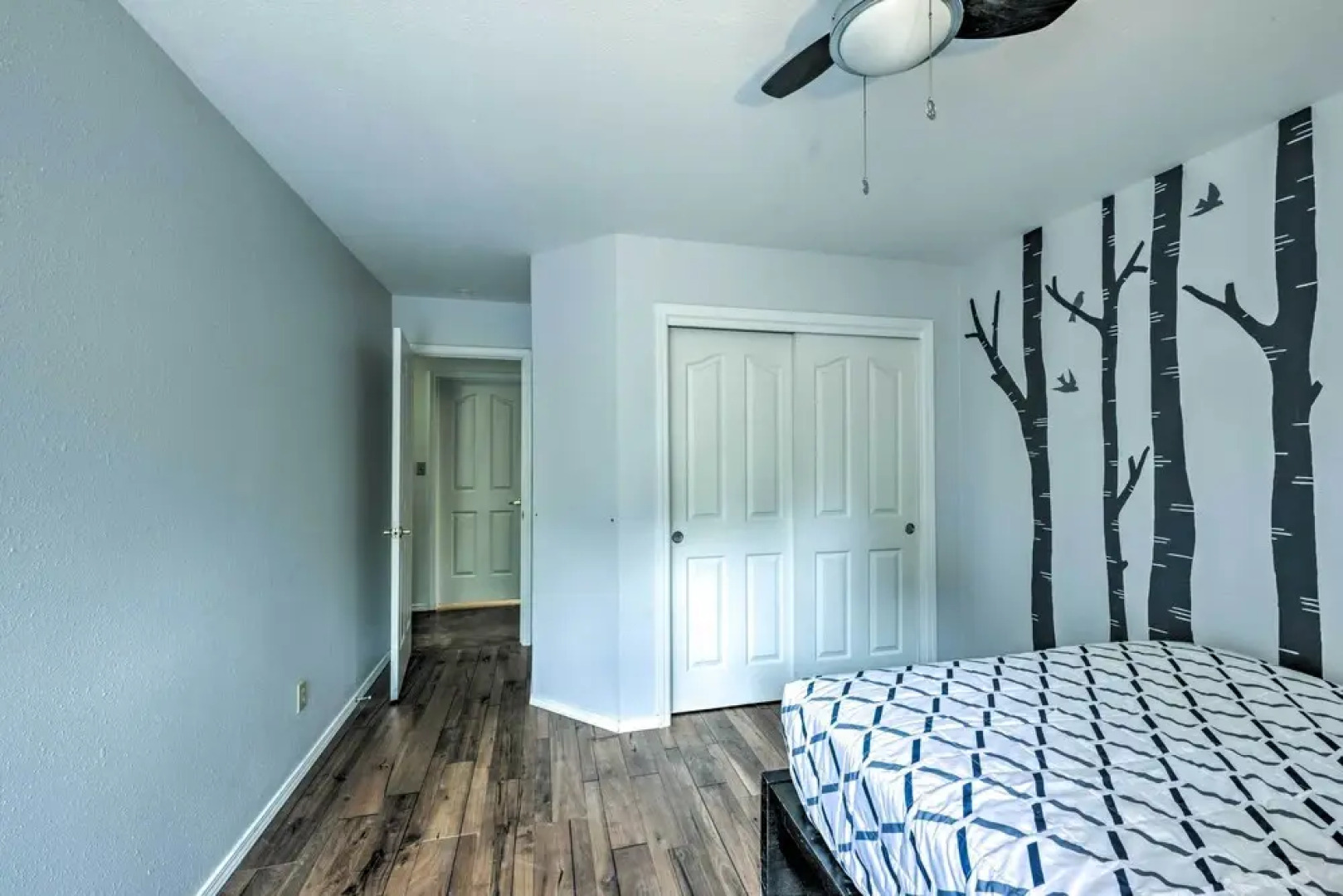 Charming Home < 10 Mi to Sequoia Nat'l Park!