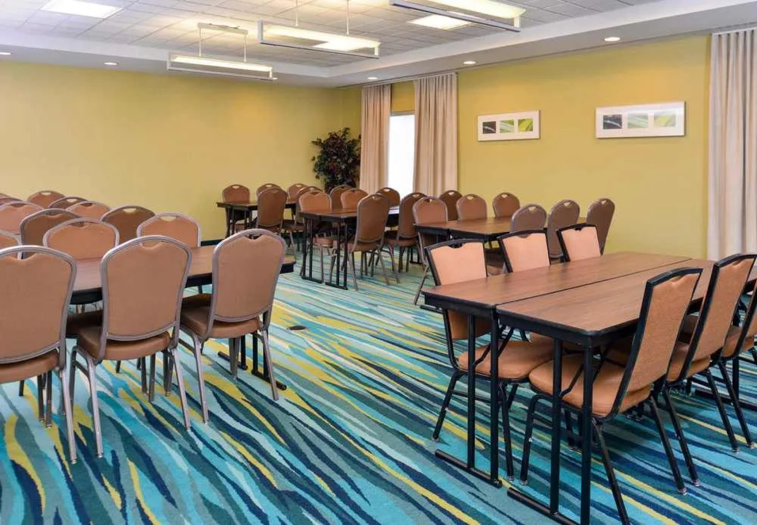 SpringHill Suites Fairfax Fair Oaks