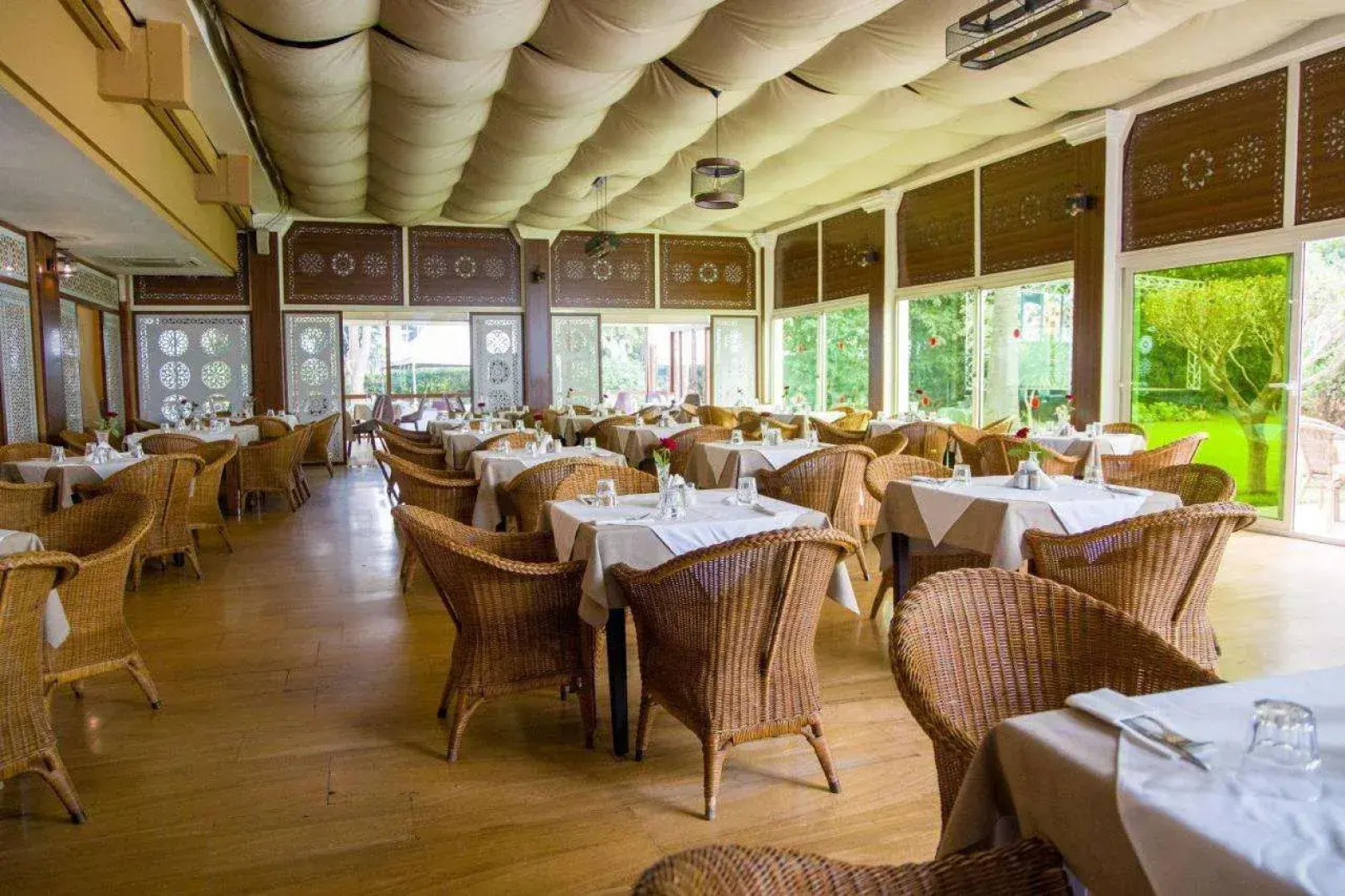 El Oumnia Puerto & Spa