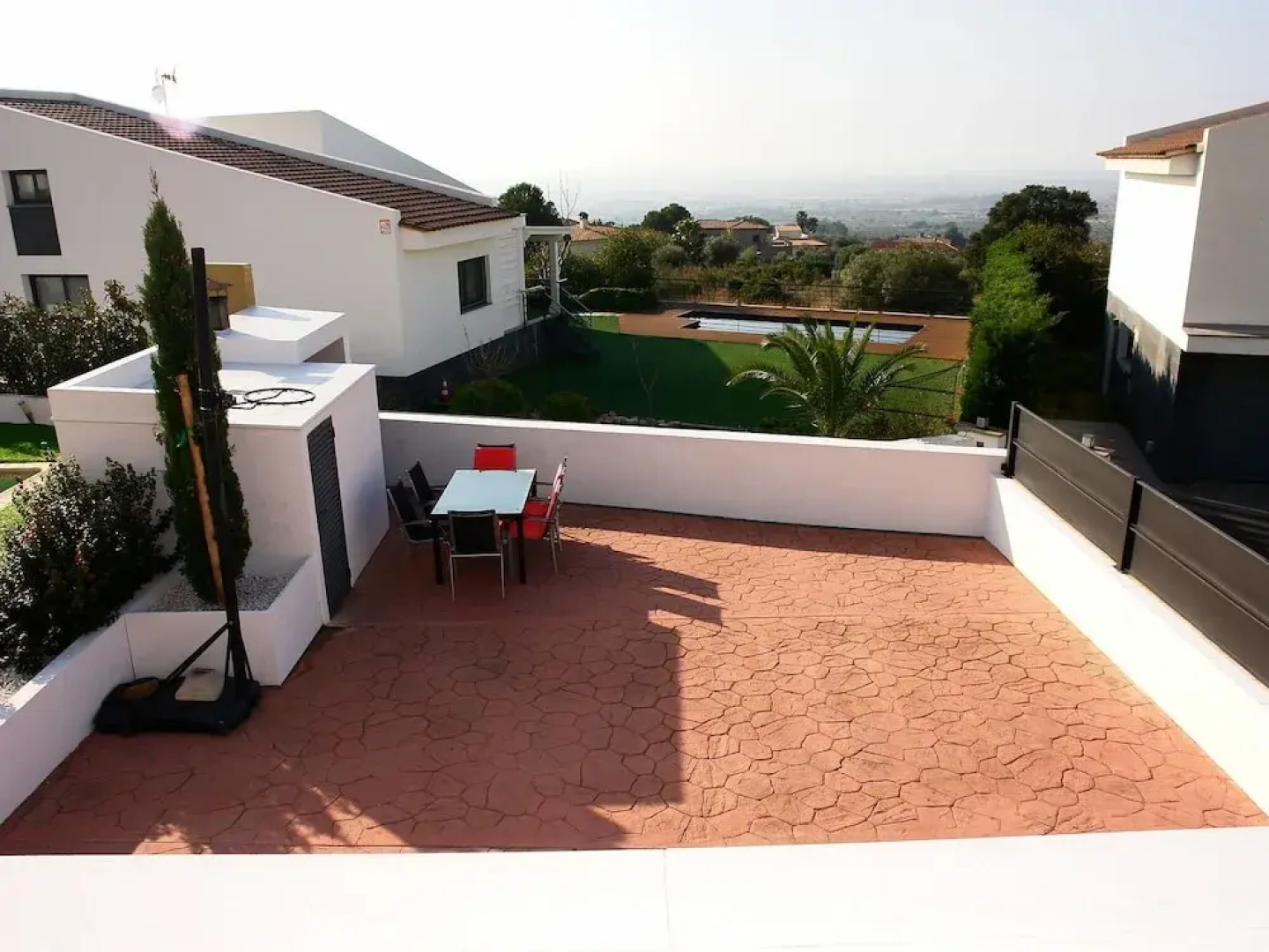 Scenic Villa in Palau Saverdera With Private Swimming Pool