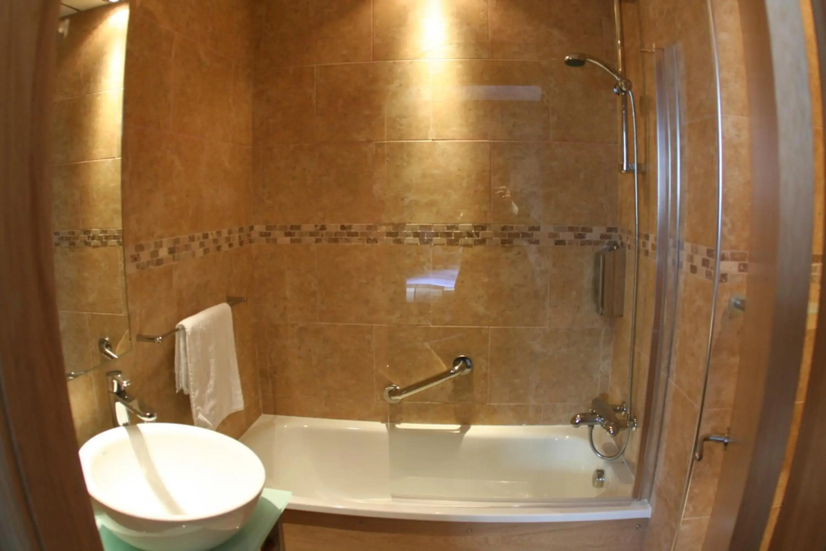 Inn On The Prom Hotel