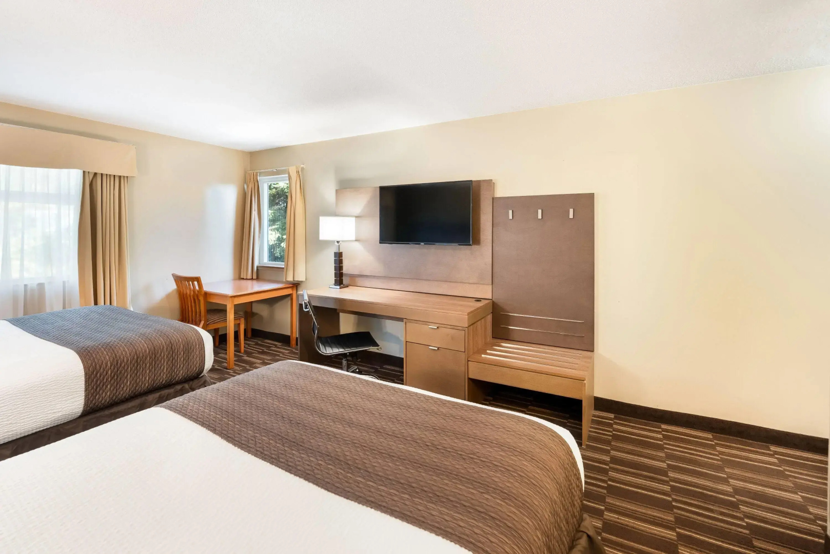 Days Inn by Wyndham Nanaimo